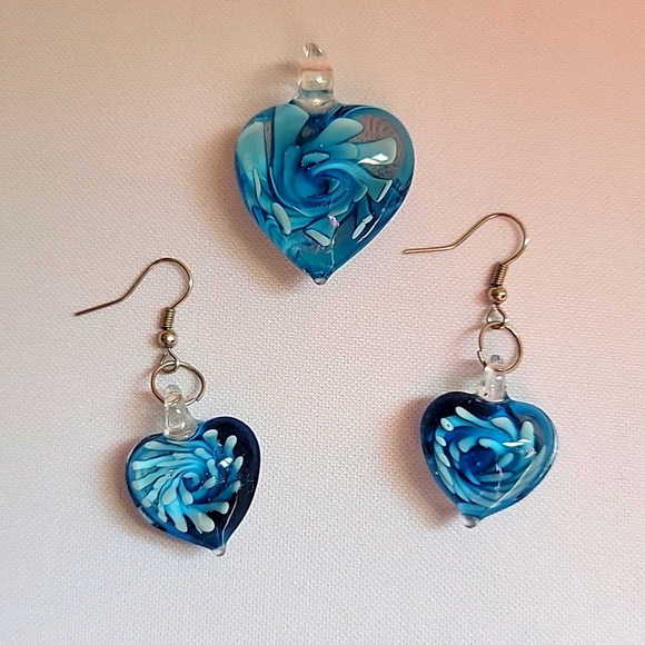 Earrings with Matching Pendant - Picture 2 of 2